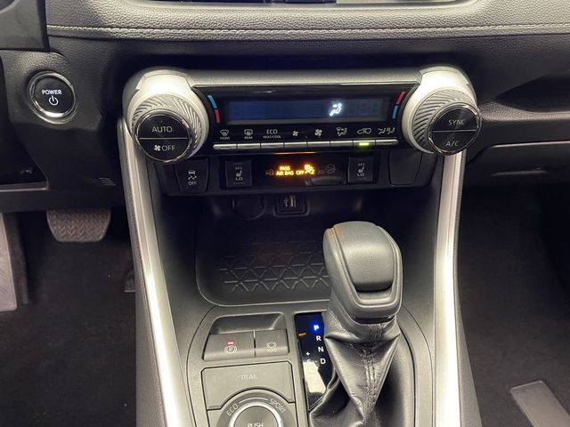 2024 Toyota RAV4 Hybrid XLE AWD - 22963389 - 26