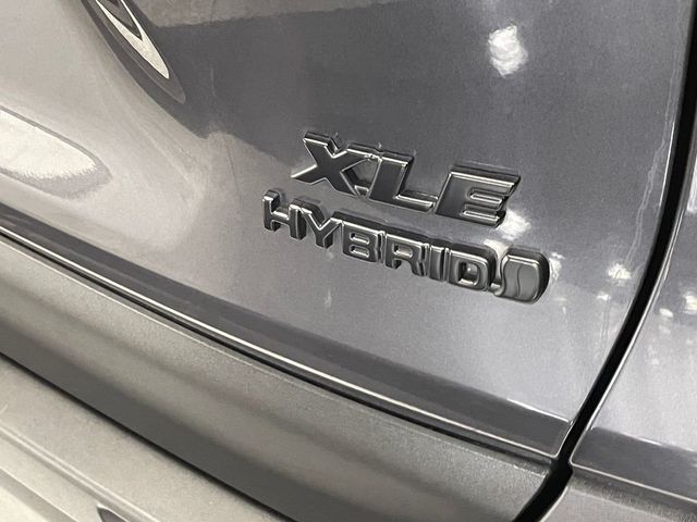 2024 Toyota RAV4 Hybrid XLE AWD - 22963389 - 42