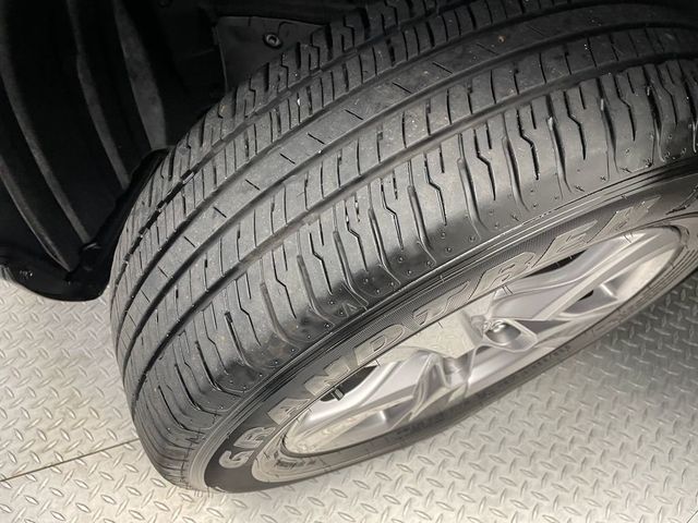 2024 Toyota RAV4 Hybrid XLE AWD - 22963389 - 47