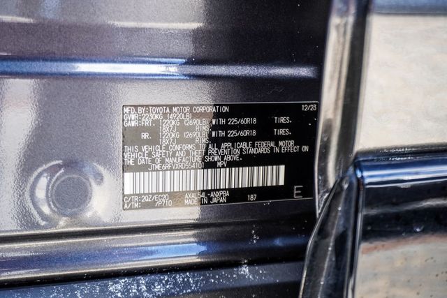 2024 Toyota RAV4 Hybrid XSE AWD - 23048624 - 37