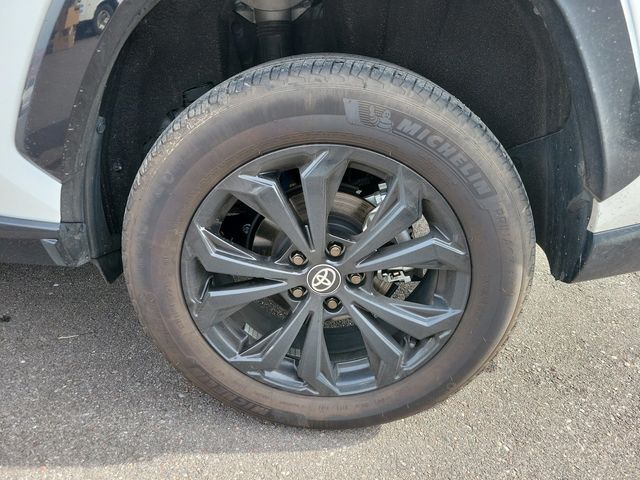 2024 Toyota RAV4 Hybrid XSE AWD - 22977930 - 26