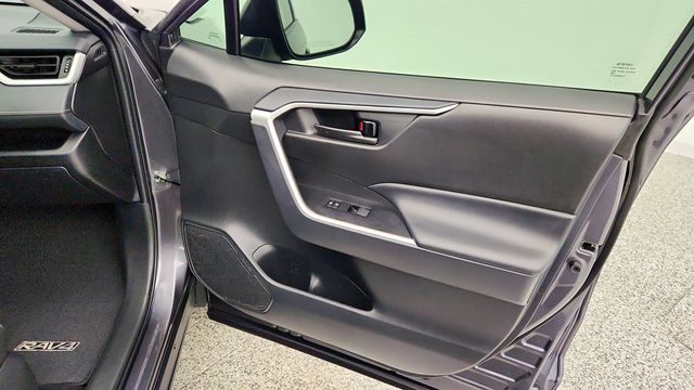 2024 Toyota RAV4 LE - 22975337 - 23