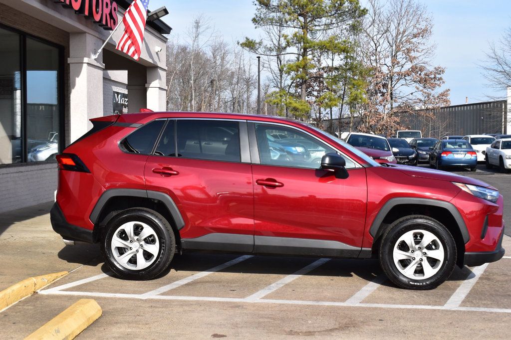 2024 Toyota RAV4 LE AWD - 22726736 - 5