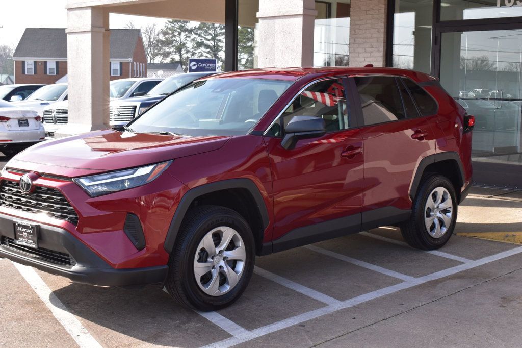 2024 Toyota RAV4 LE AWD - 22726736 - 7