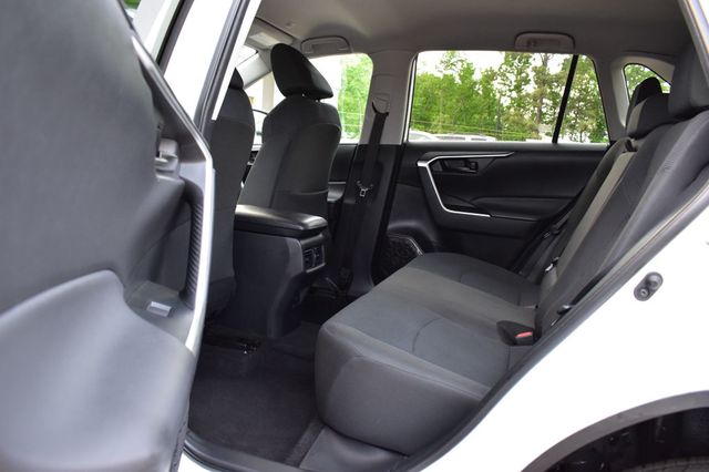 2024 Toyota RAV4 LE AWD - 23019859 - 18