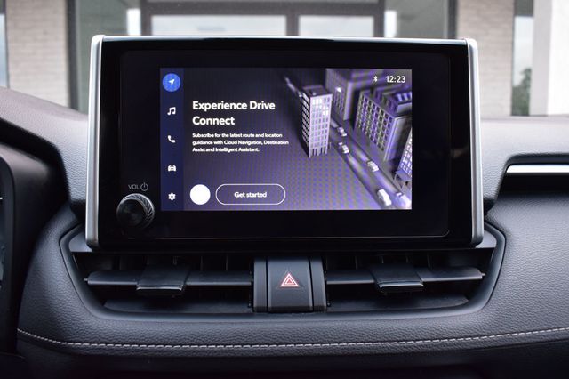 2024 Toyota RAV4 LE AWD - 23019859 - 33