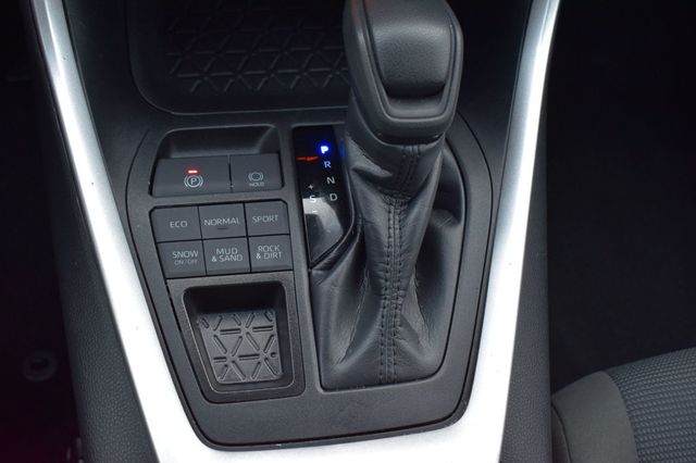 2024 Toyota RAV4 LE AWD - 23019859 - 40