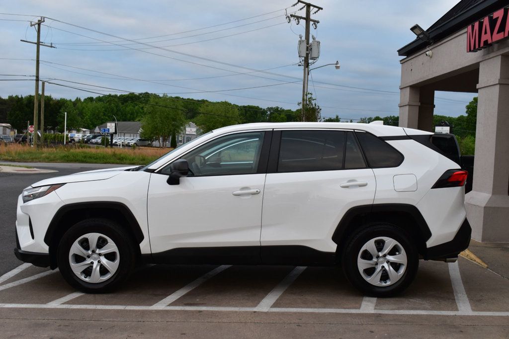 2024 Toyota RAV4 LE AWD - 23019859 - 4