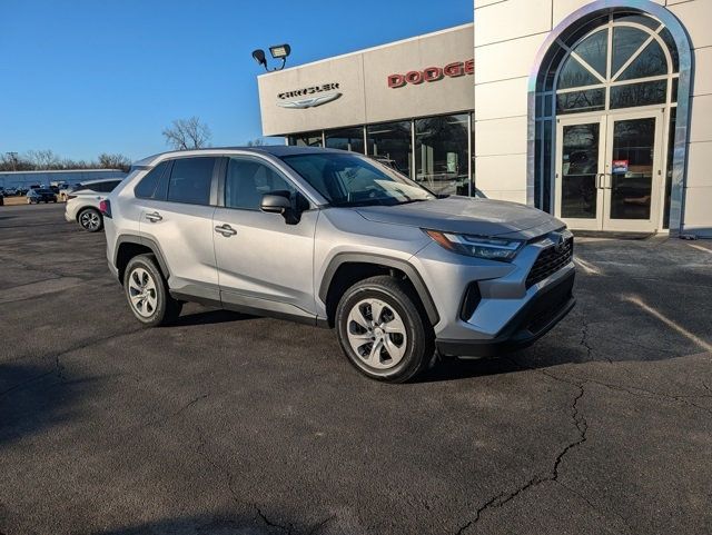 2024 Toyota RAV4 LE AWD - 22977541 - 1