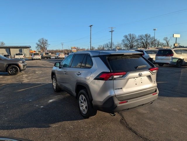 2024 Toyota RAV4 LE AWD - 22977541 - 5