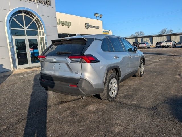 2024 Toyota RAV4 LE AWD - 22977541 - 7