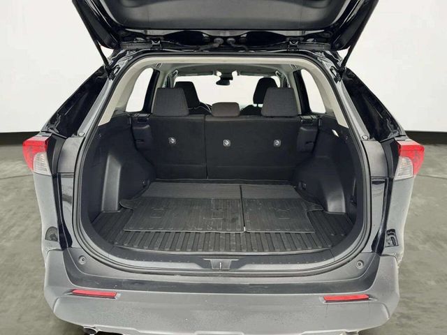 2024 Toyota RAV4 LE AWD - 22967033 - 12