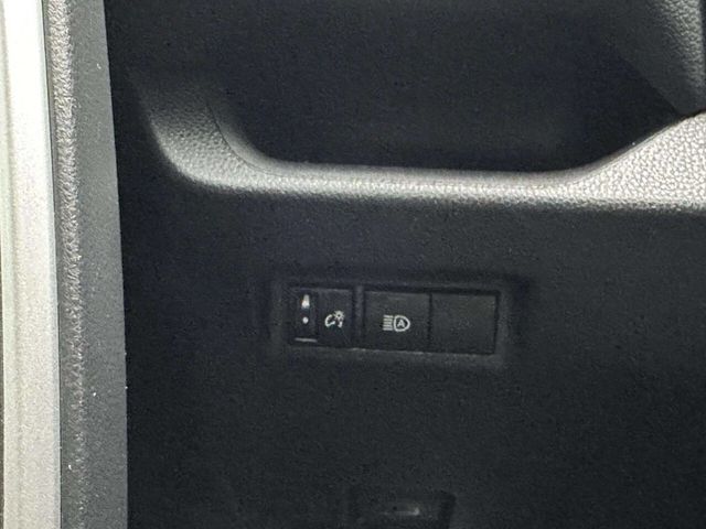 2024 Toyota RAV4 LE AWD - 22967033 - 27