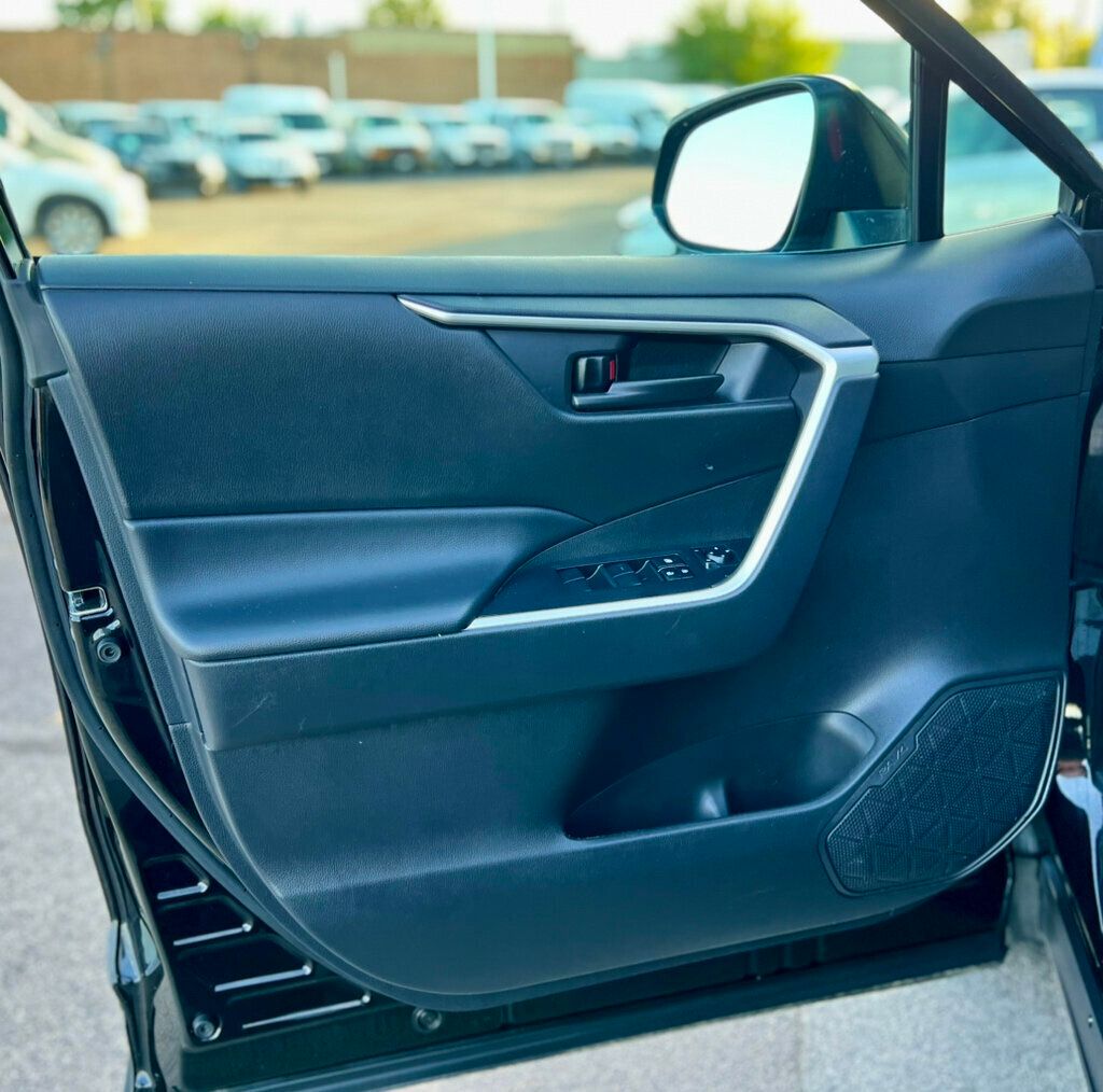 2024 Toyota RAV4 LE AWD - 22921862 - 10