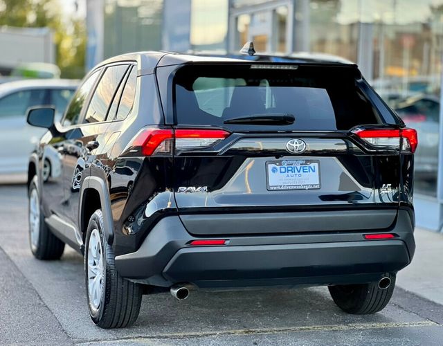 2024 Toyota RAV4 LE AWD - 22921862 - 27