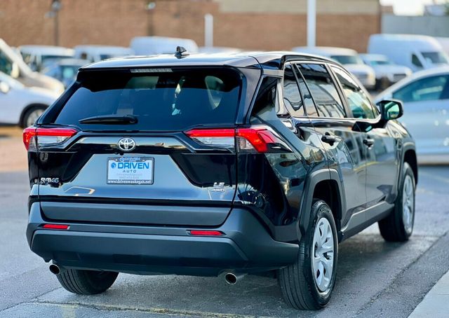 2024 Toyota RAV4 LE AWD - 22921862 - 29