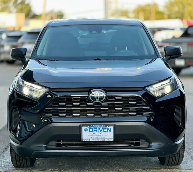 2024 Toyota RAV4 LE AWD - 22921862 - 30
