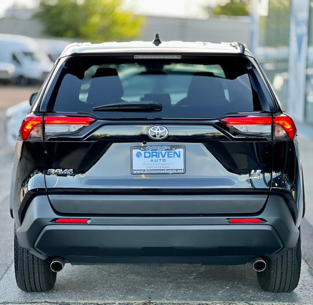 2024 Toyota RAV4 LE AWD - 22921862 - 3
