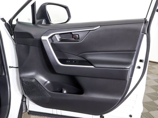 2024 Toyota RAV4 LE AWD - 22994572 - 19