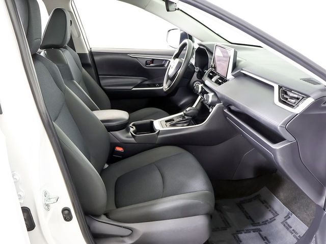 2024 Toyota RAV4 LE AWD - 22994572 - 27