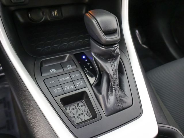 2024 Toyota RAV4 LE AWD - 22994572 - 41