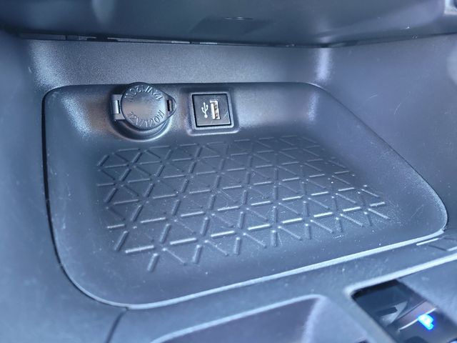 2024 Toyota RAV4 LE AWD - 22995407 - 9