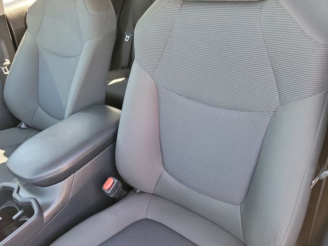 2024 Toyota RAV4 LE AWD - 22995407 - 4