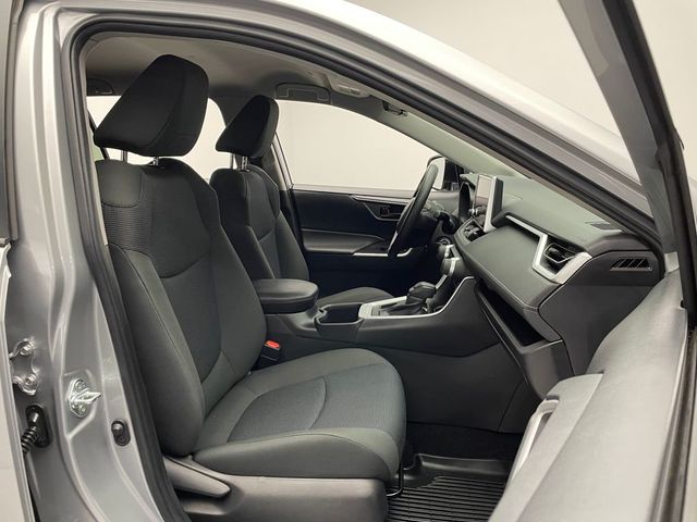 2024 Toyota RAV4 LE AWD - 22951228 - 18