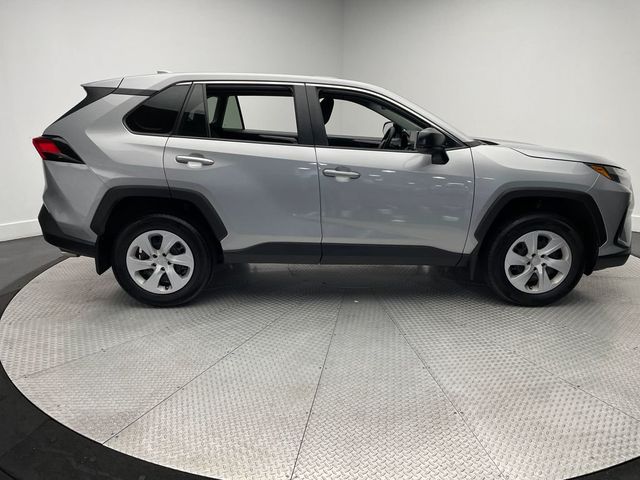 2024 Toyota RAV4 LE AWD - 22951228 - 7