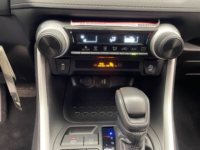 2024 Toyota RAV4 LE AWD - 22968026 - 25