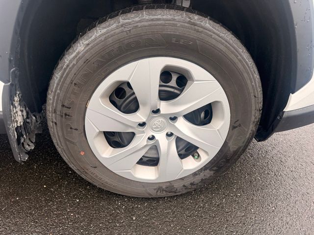 2024 Toyota RAV4 LE FWD - 22999059 - 8