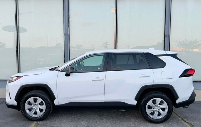 2024 Toyota RAV4 LE FWD - 22921866 - 24