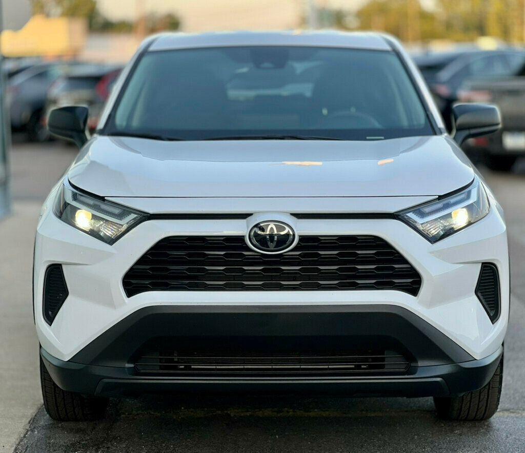 2024 Toyota RAV4 LE FWD - 22921866 - 5