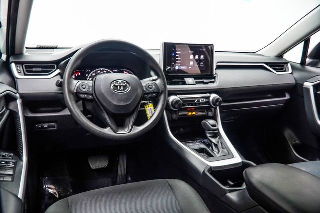 2024 Toyota RAV4 LE FWD - 23082433 - 16