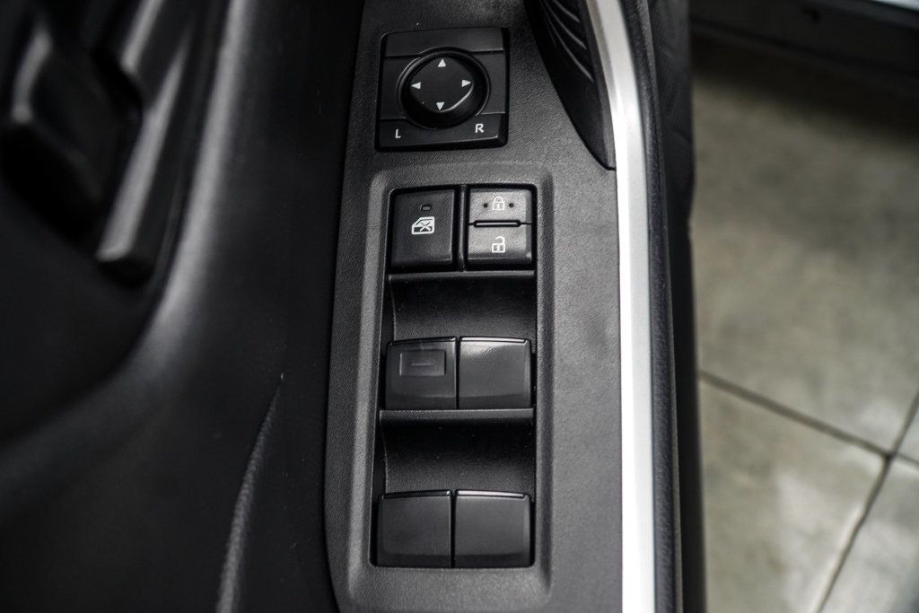 Toyota RAV4 photo 32