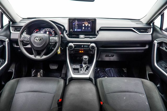 2024 Toyota RAV4 LE FWD - 23082433 - 4