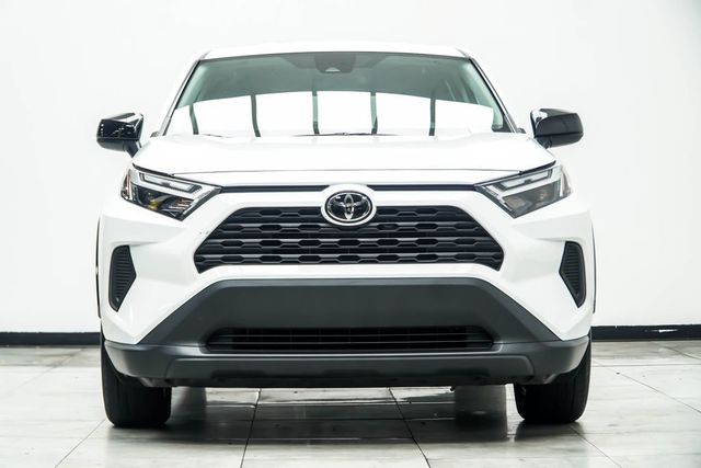 2024 Toyota RAV4 LE FWD - 23082433 - 8