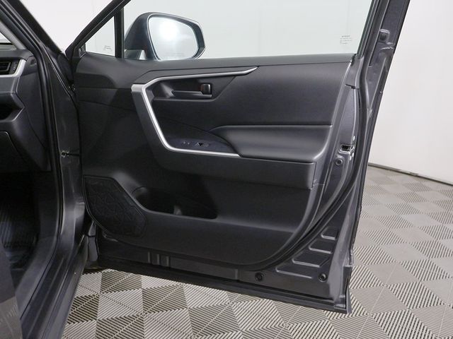 2024 Toyota RAV4 LE FWD - 22970005 - 18