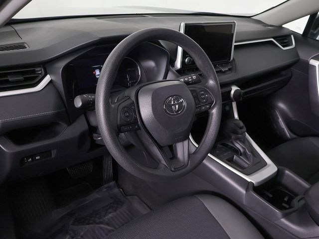 2024 Toyota RAV4 LE FWD - 22970005 - 21