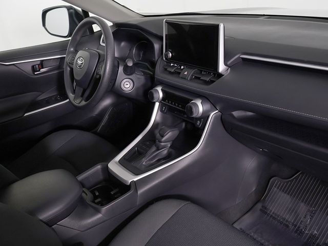 2024 Toyota RAV4 LE FWD - 22970005 - 22