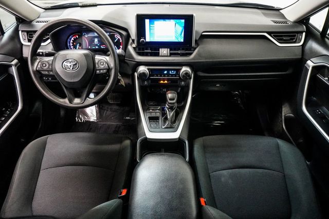 2024 Toyota RAV4 LE FWD - 22983905 - 9