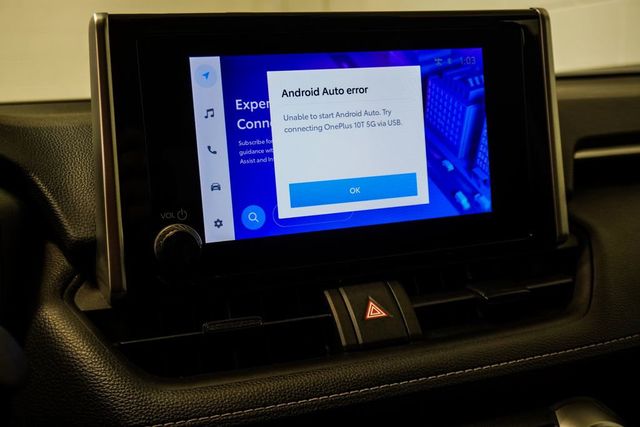 2024 Toyota RAV4 LE FWD - 22983905 - 20