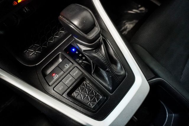 2024 Toyota RAV4 LE FWD - 22983905 - 22