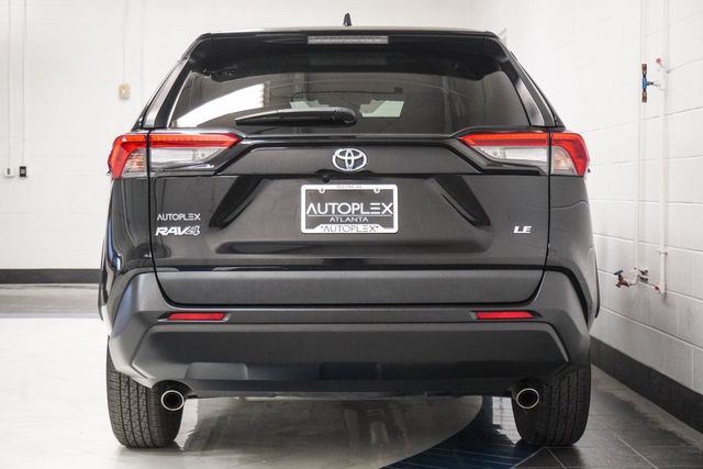 2024 Toyota RAV4 LE FWD - 22983905 - 35