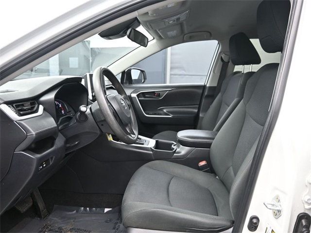 2024 Toyota RAV4 LE FWD - 22969855 - 11