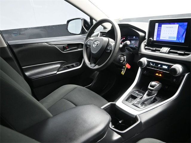 2024 Toyota RAV4 LE FWD - 22969855 - 20