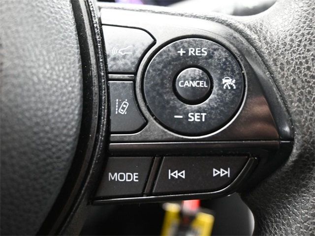 2024 Toyota RAV4 LE FWD - 22969855 - 25