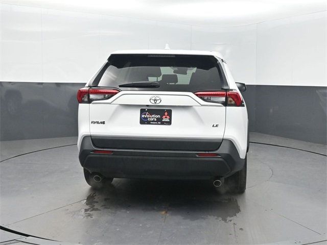 2024 Toyota RAV4 LE FWD - 22969855 - 33