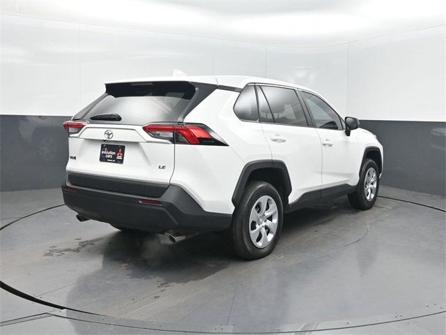 2024 Toyota RAV4 LE FWD - 22969855 - 34