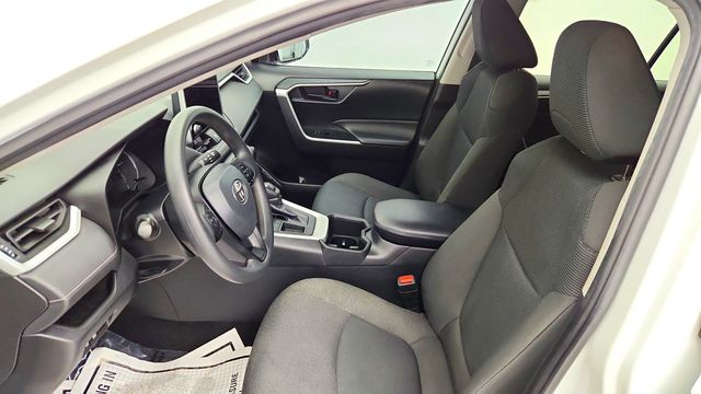 2024 Toyota RAV4 LE FWD - 23095008 - 17